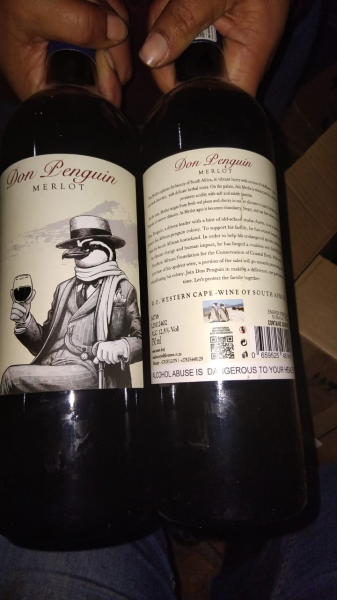 Mike Scorpio - Export & Import CC Don Penguin Merlot